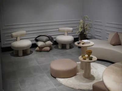 Produktbild von Eleganter Weißer Sessel Wohnzimmer Polstersessel Edle Stoffsessel