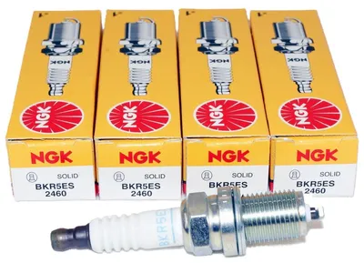 Immagine prodotto di Ngk Bkr5es Candela Standard Argento Argento Taglia Unica