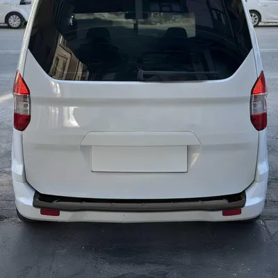 Image de Protection seuil Coffre Pare-Chocs pour Ford Tourneo Courier 2014-23 Noir ABS