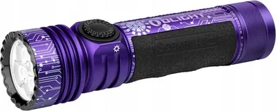 Zdjęcie produktu dla Latarka klasyczna LED Olight Seeker 4 Pro purpurowa 4600lm 260m 15 dni