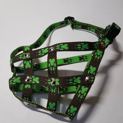 Produktbild von Palkar-Maulkorb aus Nylon für große Boxer. 4 schwarz-grün