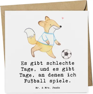 Produktbild von Mr. & Mrs. Panda Grußkarte Fuchs Fußball spielen - Weiß - Geschenk, anlasskarte, Glückwunschkarte, Fußballmannschaft, Turnier, Fußballtraining, Klappkarte, Fußballverein