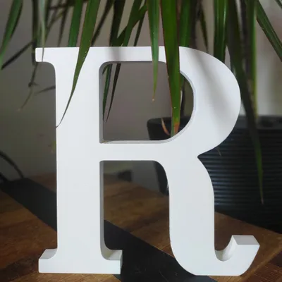 Produktbild von Holzbuchstabe weiß, ca. 20 cm, 1,8 cm Dicke, Buchstabe R