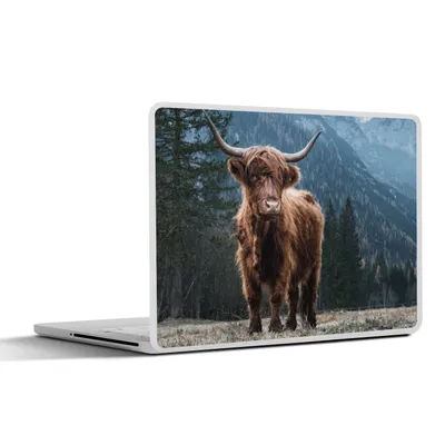 Produktbild von MuchoWow® Laptop Aufkleber Sticker Cover Schottische Highlander - Berg - Landschaft - Bäume - Kuh - Natur 36.5x27.5 cm - Laptop-Sticker