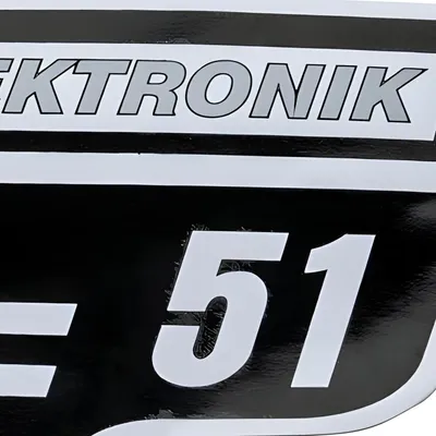 Produktbild von MZA Klebefolie / Aufkleber / Schriftzug Seitendeckel "Elektronik S51" silber