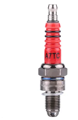 Imagen del producto de Bobina de encendido y bujía para ciclomotor, cuatrimoto o ATV de 50cc, 125cc o 150cc (tipo GY6)