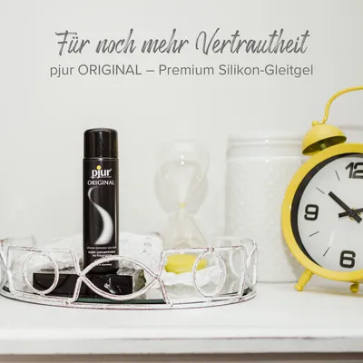 Produktbild von pjur ORIGINAL - Langanhaltendes, extra-samtiges Silikon-Gleitgel und Massageöl für mehr Genuss - kompatibel mit Latexkondomen (100ml)