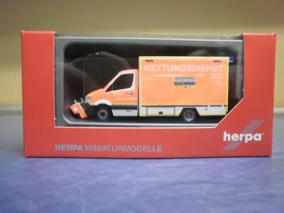 Produktbild von Herpa MB Sprinter`13 Fahrtec RTW Feuerwehr Düsseldorf 094627