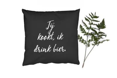 Produktbild von MuchoWow® Zierkissen Sofakissen Wohnzimmer Dekokissen 50x50 cm Du kochst, ich trinke Bier - Bier - Zitate - Sprichwörter - Alkohol - Komfort - Sofakissen