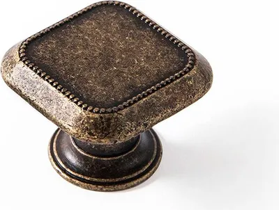 Image de Boutons Meuble Vieux Laiton Rei Finition Laiton Ancien élégante - Rei