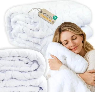 Produktbild von Tagesdecke 200×220 cm, 340 g/m², weiß, geprägtes Fischgrätmuster, More&Deco