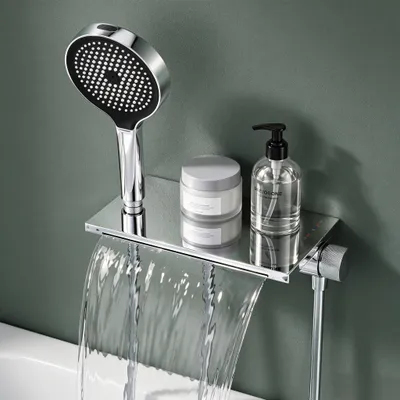Produktbild von Mai & Mai Badewannenarmatur mit Handbrause Wasserfall Wannenarmatur 5 Strahlarten Duschbrause mit Unterauslauf Handbrause aus Messing Silber DSN-401