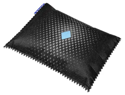 Produktbild von WENKO Auto-Entfeuchter-Kissen 1000 g, wiederverwendbar, gegen beschlagene Scheiben, Schimmel- und Geruchsbildung, mit Sättigungsanzeige, 17 x 5 x 24 cm
