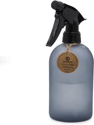 Zdjęcie produktu dla Szara szklana butelka z rozpylaczem o pojemności 0,43 l z dyszą do ogrodu