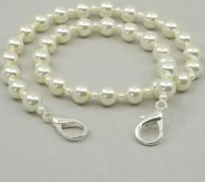 Produktbild von Maskenhalter Kunstperlen Perlmutt/Silber