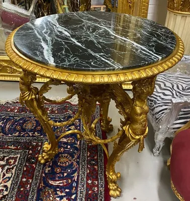 Produktbild von Casa Padrino Luxus Barock Beistelltisch Gold / Schwarz - Prunkvoller runder Bronze Tisch mit Marmorplatte - Luxus Möbel im Barockstil - Barockstil Wohnzimmer Möbel - Barock Möbel - Edel & Prunkvoll