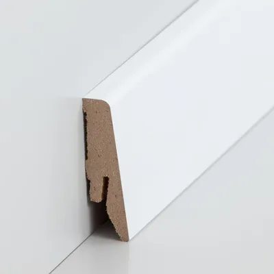 Produktbild von Sockelleiste MDF 18 x 58 Weiß RAL 9016 Foliert Fußleiste