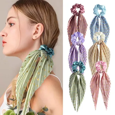 Produktbild von Haargummis Haarscrunchies Satin - 6 Stück - Rosa, Lila, Grün, Blau, Braun und Beige - Mit Schleife - Für Pferdeschwanz und Knoten