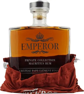 Produktbild von Emperor Mauritian Rum PRIVATE COLLECTION Château Pape Clément Finish 42% Vol. 0,7l in Geschenkbox