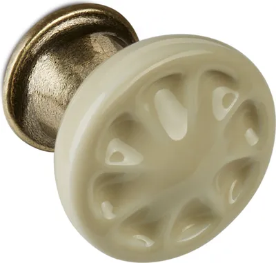 Produktbild von SOTECH Möbelknopf META  Ø 33 mm Messing antik / creme Porzellanknopf SOTECH