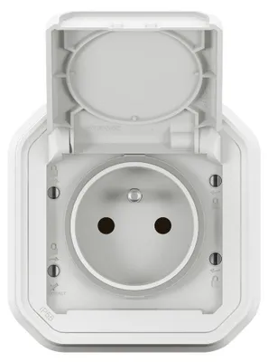 Image de Prise avec terre étanche IP55 encastré PLEXO blanc