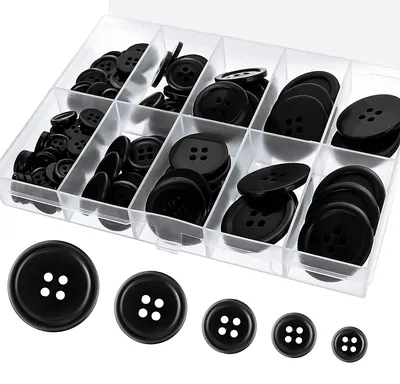 Produktbild von 100 schwarze Kunststoff-Nähknöpfe mit 4 Löchern in verschiedenen Größen