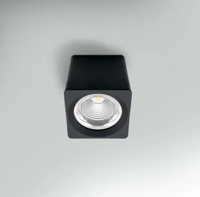 Productafbeelding van CENTURY LED-plafondlamp QUBE, zwart, 90x90x90mm, 10W, 230V, 3000K, 45°, IP20