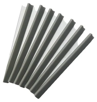 Produktbild von HOME DELUXE Klemmschiene für Zaunfolie DEDUS 20er Set - Hellgrau I Hellgraue Klemmschiene, Klemmschiene, PVC Klemmschiene, Kunststoff Klemmschiene, Folienhalter Zaun, PVC hellgrau, Graue Kunststoffschiene, Schnellmontage Zaunfolie, Klemmschienen Set, Zubehör für Sichtschutzfolie, Klemmschiene für Zaunfolie, Befestigungsschiene für Zaunfolie, Zaunfolie Halterung, Zaunfolie Befestigung