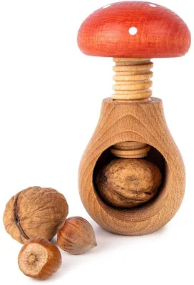 Produktbild von Holznussknacker Pilz aus Buche 10x6cm massiv