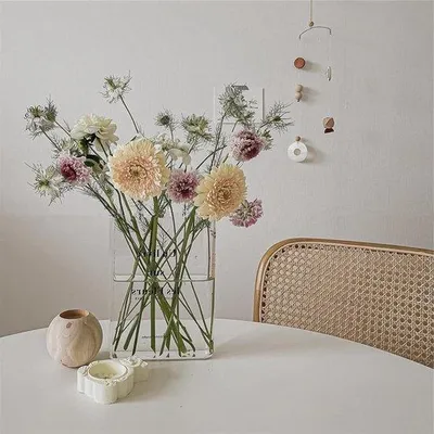Image de Vases en acrylique pour livres, tulipes décoratives en imitation, supports pour livres pour salon, objets en acrylique pour la décoration, organisateurs pour bibliothèques