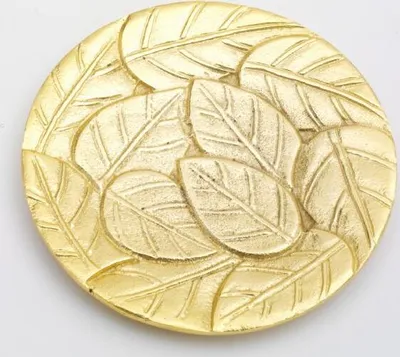 Produktbild von Kerzenteller, Dekoteller aus Alu in Blätterstruktur Goldoptik, Ø 14 cm