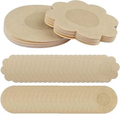 Produktbild von Nippelabdeckungen Damen 60 Stück selbstklebend, unsichtbare Einweg Nippel Patches, atmungsaktiver Vliesstoff, rund & Blumenform, matt für Kleider,