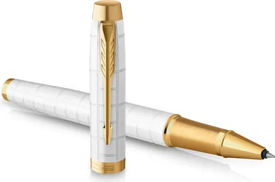 Produktbild von Parker IM Rollerball Tintenroller | Perlfarbene Premium-Lackierung mit goldenen Zierteilen | Feine Schreibspitze mit schwarzer Nachfüllmine | Geschenkbox