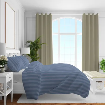 Produktbild von CASABEL Streifen Bettwäsche-Set aus Mako-Satin Bettbezüge Set mit Reißverschluss 100 % Baumwolle 2-teilig Bettbezug 155 x 220 cm und Kopfkissenbezüge  80 x 80 cm Blau