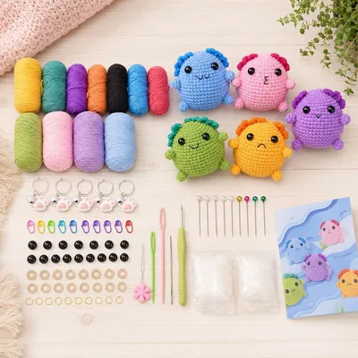 Obrázek produktu pro Sada na háčkování ProximaX pro začátečníky, 5 sad na výrobu přívěsků ve tvaru salamandry (amigurumi), včetně příze