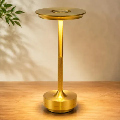 Produktbild von ZMH Nachttischlampe Kabellos Tischlampe Akku LED Tischleuchte Touch Dimmbar Lampe mit USB Aufladbar Batterie Tischlampen Gold für Modern Fensterbank Wohnzimmer Kinderzimmer Schlafzimmer, KI-generiertes Bild