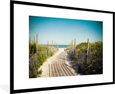Produktbild von MuchoWow® MuchoWow® Gerahmtes Poster Meer - Holz - Sommer 90x60 cm - Poster mit zchwarzem Bilderrahmen - Wanddekoration - Fotos