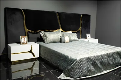 Produktbild von Schlafzimmer Garnitur Doppelbett Luxus Bett Nachttische Modern Schwarz
