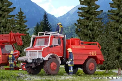 Produktbild von Kibri 18270 - H0 Feuerwehr UNIMOG Waldbrandlöschfahrzeug  - Neu