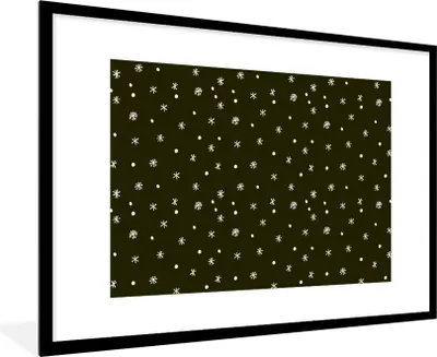Produktbild von MuchoWow® Gerahmtes Poster Schnee - Winter - Schwarz 90x60 cm - Poster mit Schwarzem Bilderrahmen Wandposter Rahmen Foto Bilder - Wanddekoration - Fotos