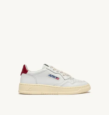 Zdjęcie produktu dla autry BUTY But