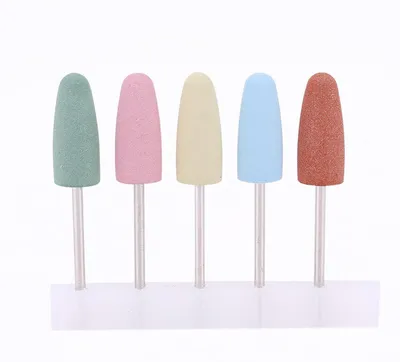 Image de Kit de fraises pour ongles en silicone, comprenant 5 pièces, accessoires de fraiseuse pour ongles, embouts de polissage pour manucure et pédicure