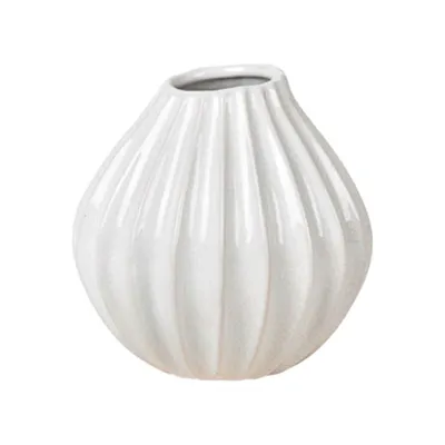 Produktbild von Broste Copenhagen WIDE Vase S Keramik Ivory 15 cm