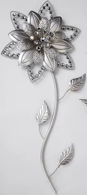 Immagine prodotto di Formano Decorazione da parete a forma di fiore in metallo, 70 cm, argento - champagne, fiore nella foto a sinistra