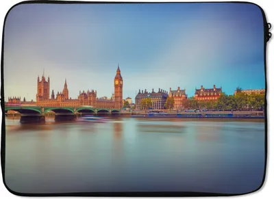 Produktbild von MuchoWow® Laptop Hülle 13 Zoll Londoner Skyline Laptoptasche - Laptophülle - Sleeve - Rundumschutz