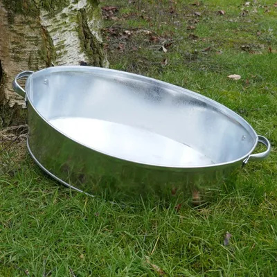 Produktbild von Zinkwanne oval 20 Liter – Wasserdichter Miniteich, Pflanzschale & Getränkekühler – Verzinkt, 56/62 cm