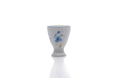 Zdjęcie produktu dla Thun 1794 Kieliszek na jajko na podstawce, czeska porcelana, Bernadotte, niezapominajki, Thun