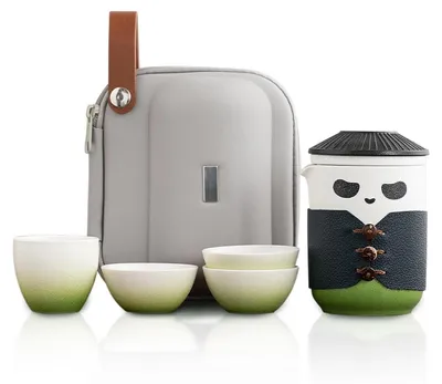 Produktbild von Omgoods – Reisetee-Set mit Panda-Teetasse und Thermoskanne (350 ml)