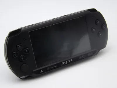 Produktbild von PSP "Street" Grundgerät (e1000) schwarz+GT+Ratch.