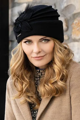 Produktbild von Vivisence damen toque premium eleganter wintermütze warm und gemütlich kopfbedeckung an winter und herbst warm dick strickmütze, klassisch mütze für frauen, hergestellt in der eu, schwarz, einheitsgrö